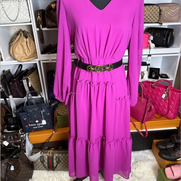 Design Dresses Non Authentic - Picture 3 of 5